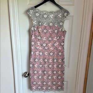 Maggie London lace sheath Dress